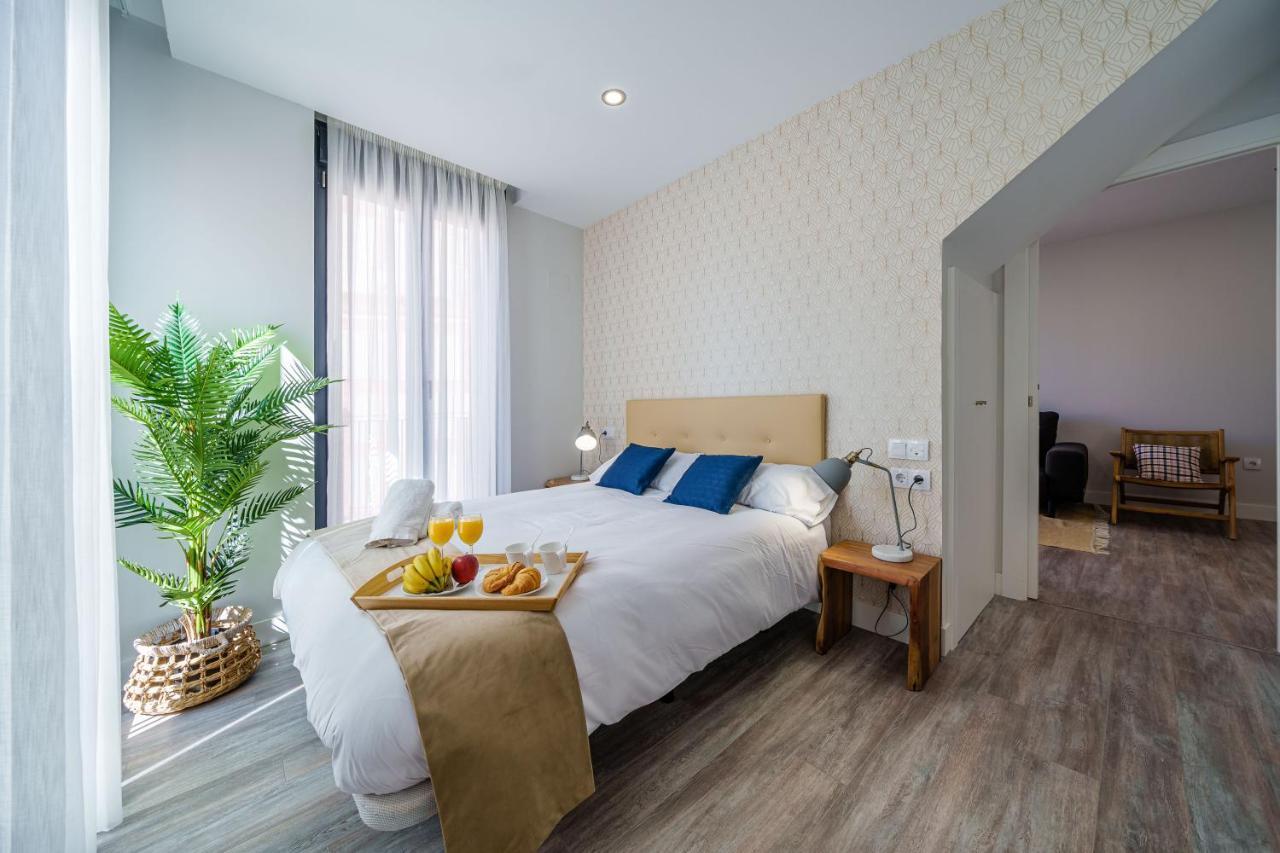 Malaga Old Town Pool & Parking Apartment ภายนอก รูปภาพ
